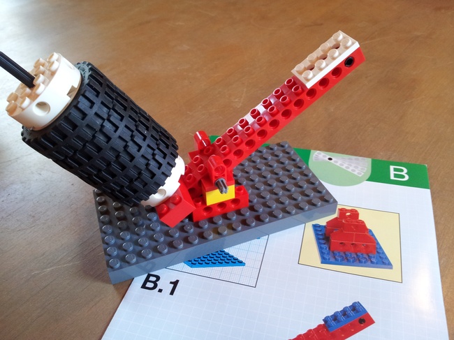 Overview of Project B1 from LEGO set # 9630 , with makeshift weight; made from LEGO WeDo set # 9580.