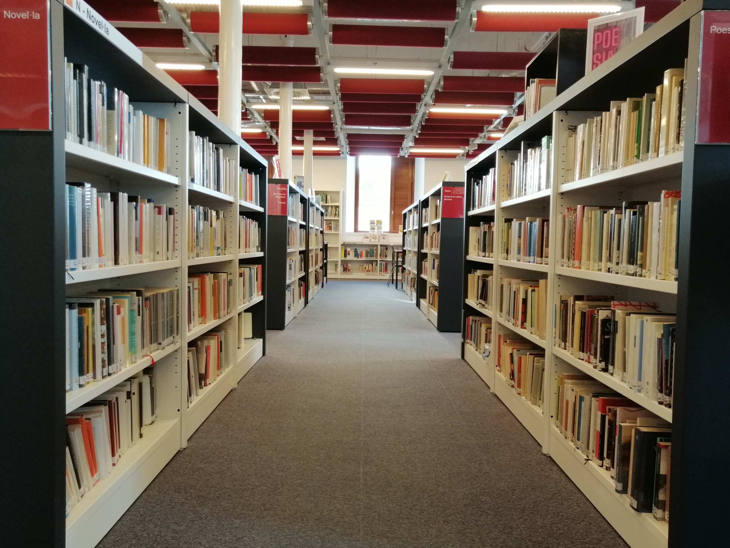 biblioteca Salvador Allende