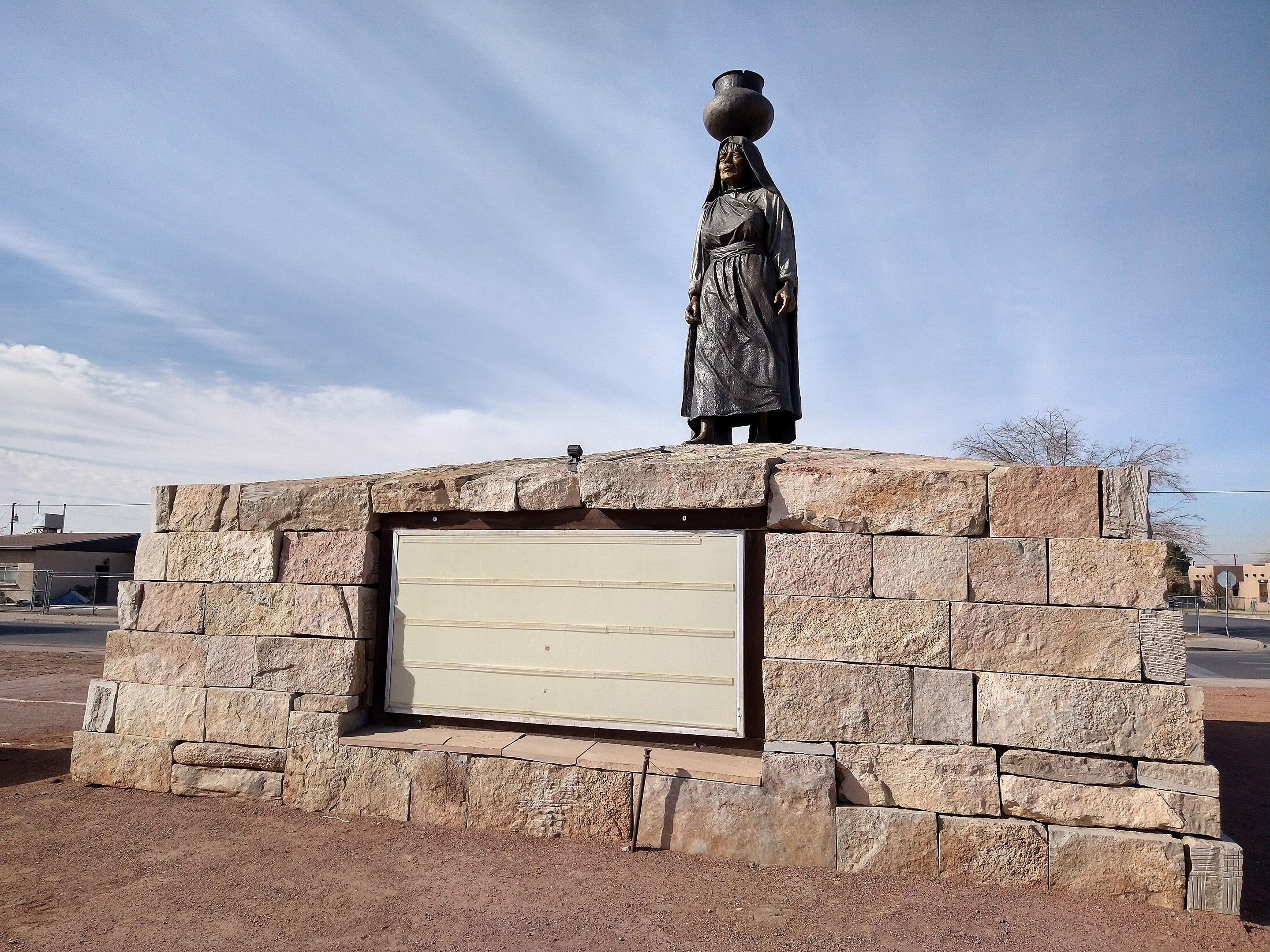 Statue of Nestora Piatrote in El Paso, TX