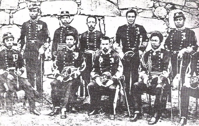 Photo of Japanese men in European military uniforms