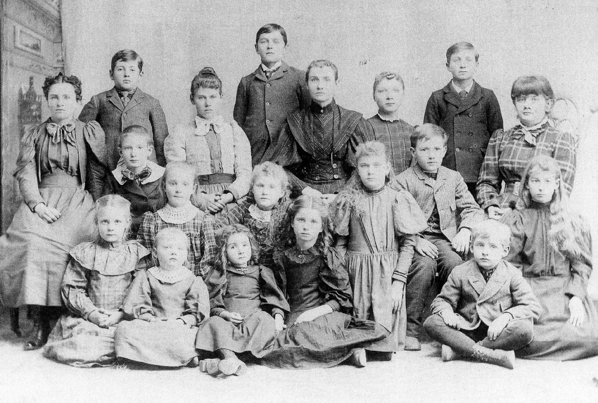 Farm Children at school 1888 class country school Sac Co.
