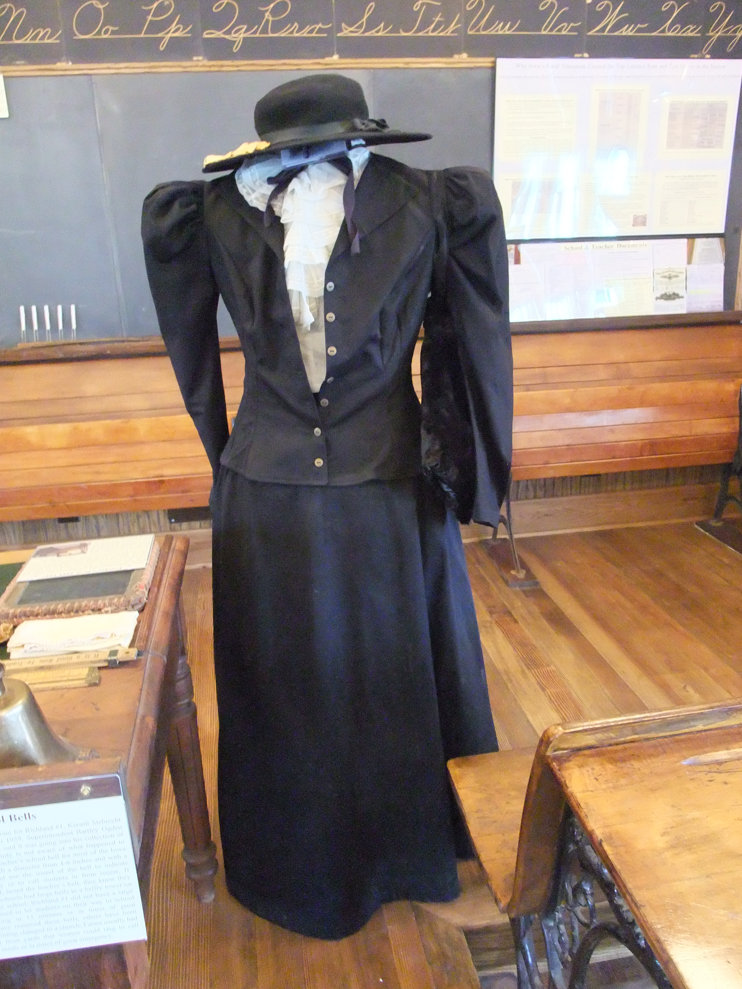 Victorian fashion rural teacher outfit from 1888 -she rode a horse to school