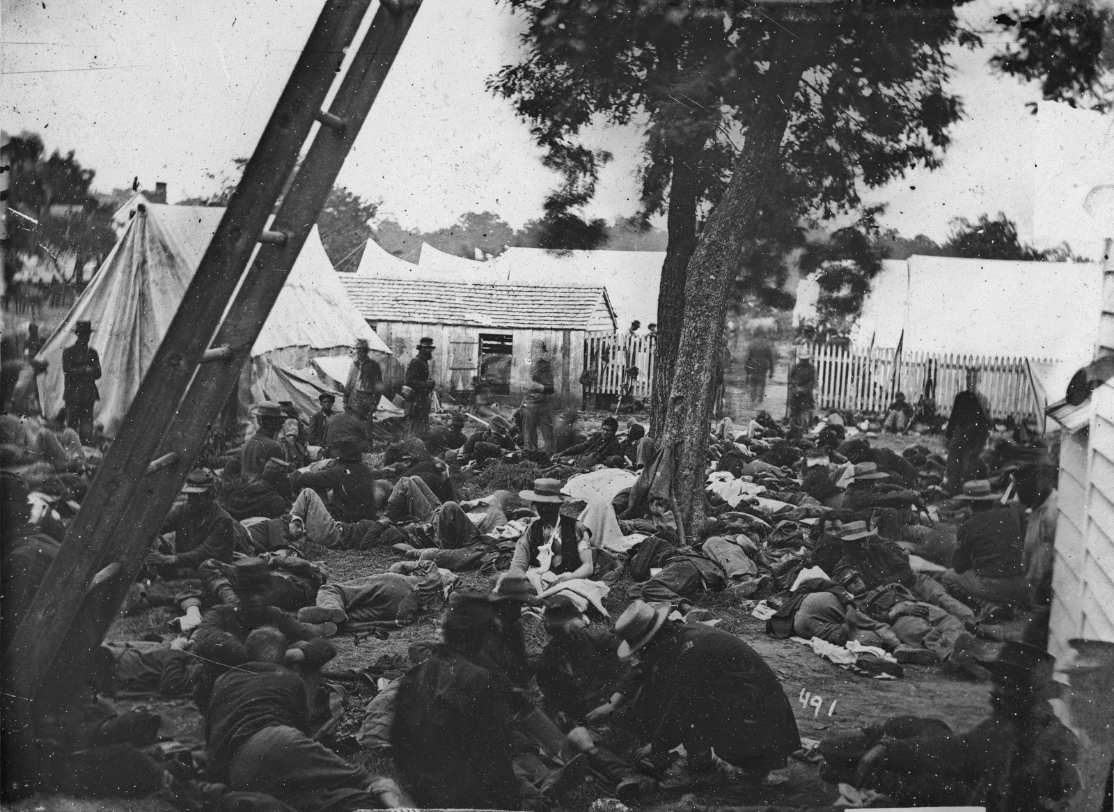 “Field hospital after the Battle of Savage’s Station,” by James F. Gibson, [Public domain], via Wikimedia Commons